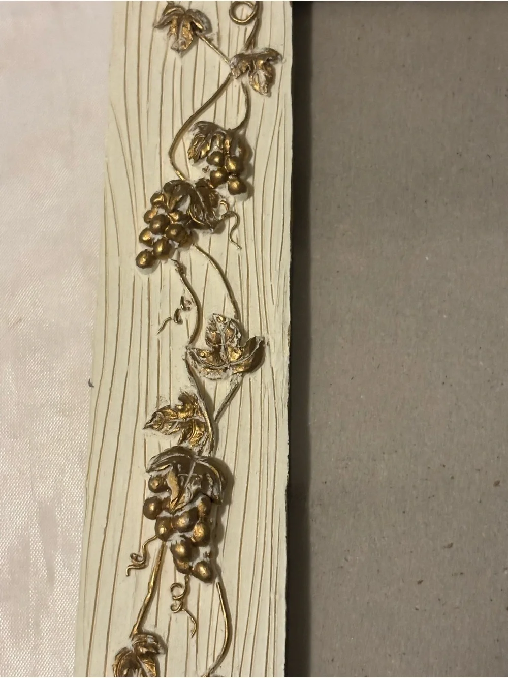 Ornate Cream Picture Frame with Gold Vine Accents